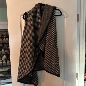 Black and White Houndstooth Vest